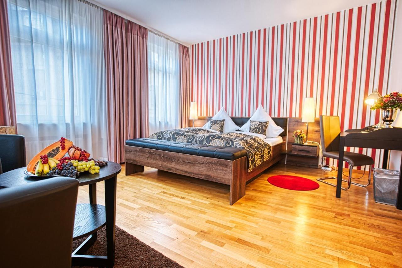 Suiten Hotel Dependance Laterne Baden-Baden Luaran gambar